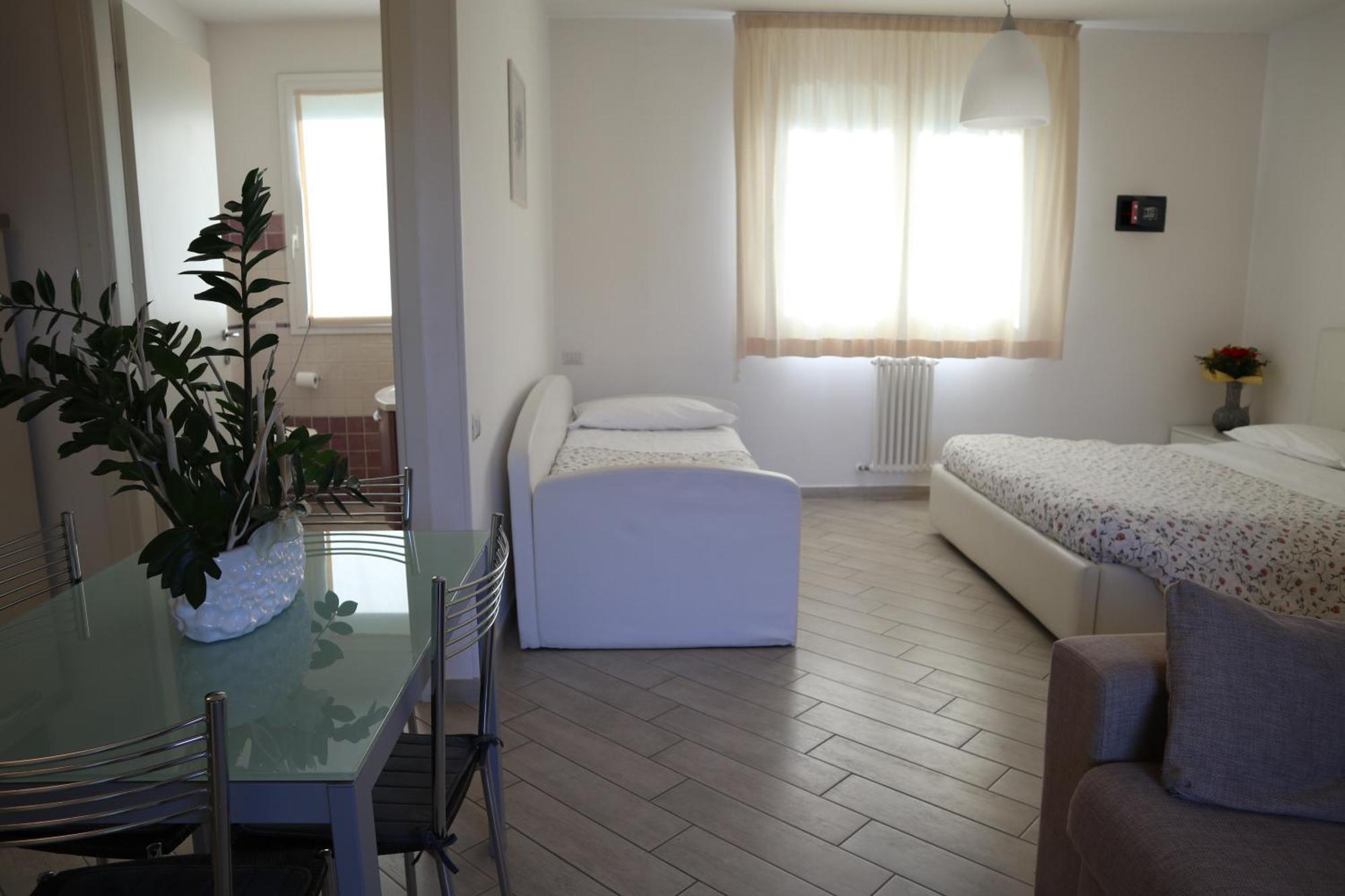 Camera & Caffe Cenni Borgo Fosso Ghiaia Dış mekan fotoğraf