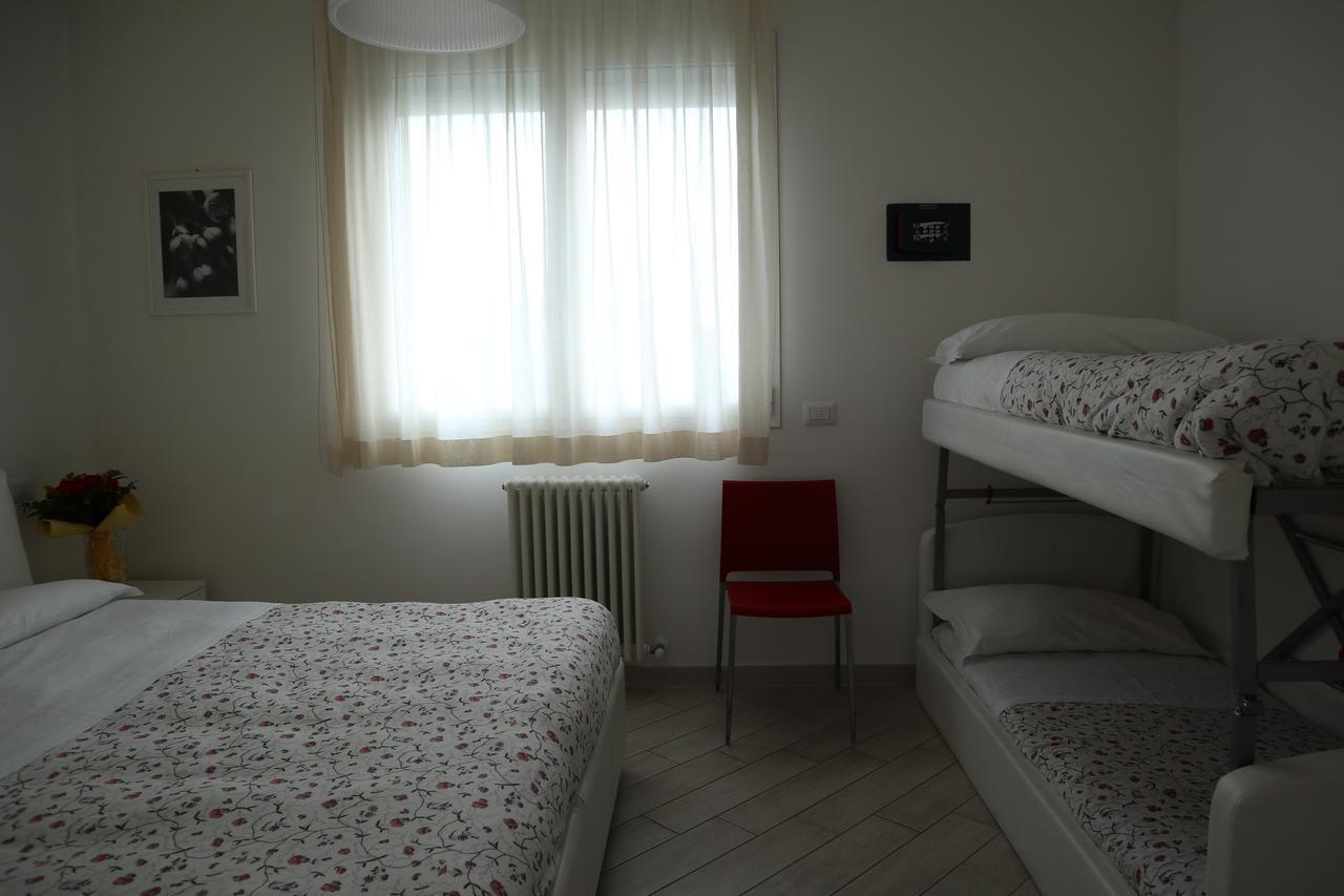 Camera & Caffe Cenni Borgo Fosso Ghiaia Dış mekan fotoğraf